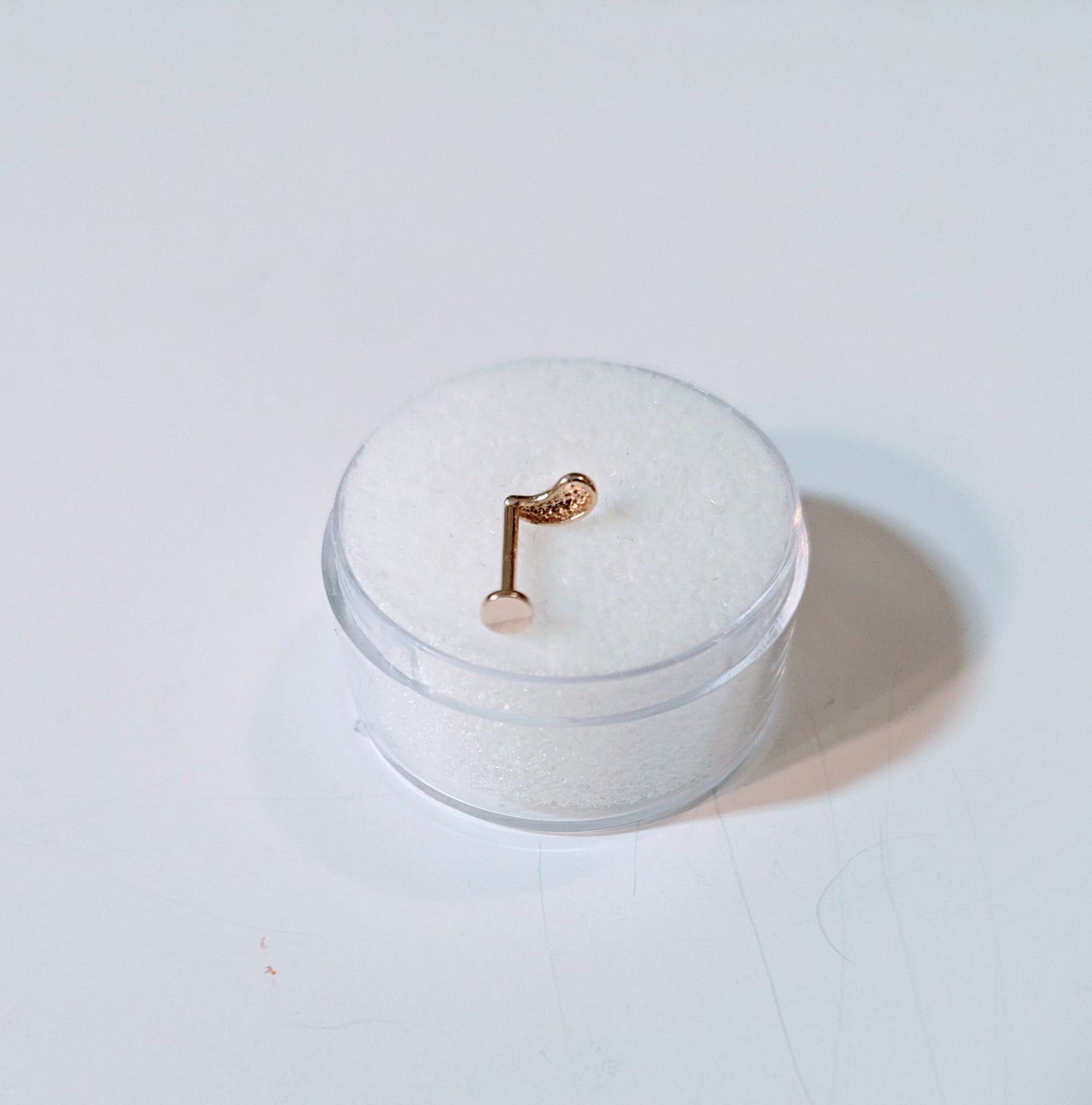 Cartilage Tear 14 KT piercing earring