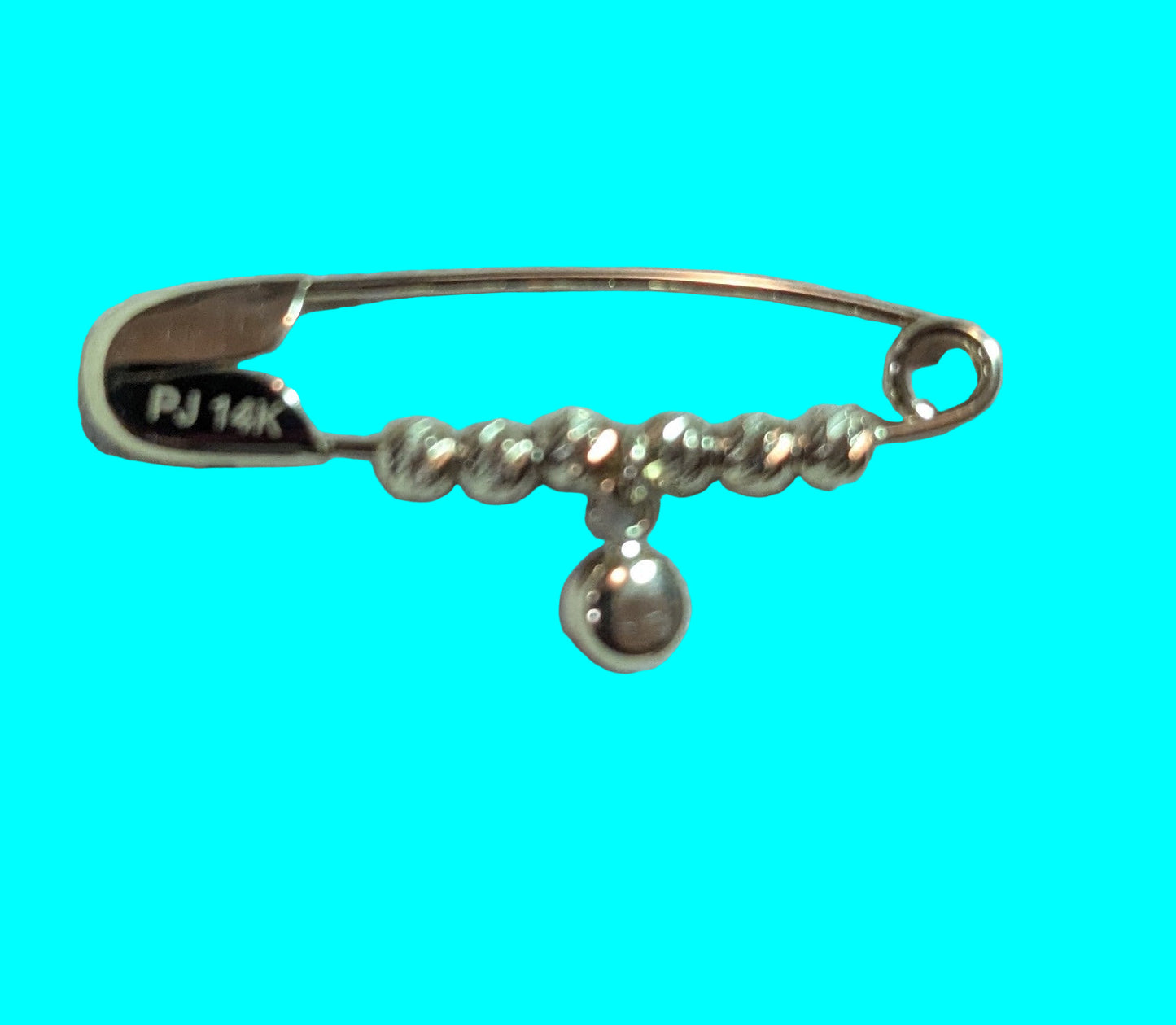 Detail back or diaper pin