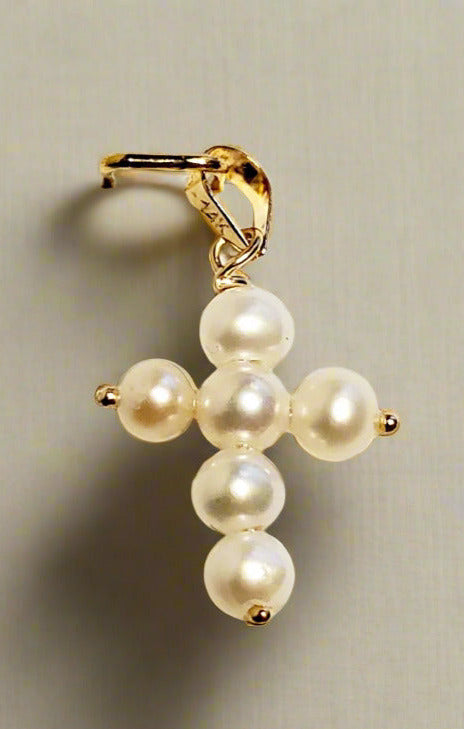 Pearl cross on 14 KT gold wire with 14 KT bale 14 mm.