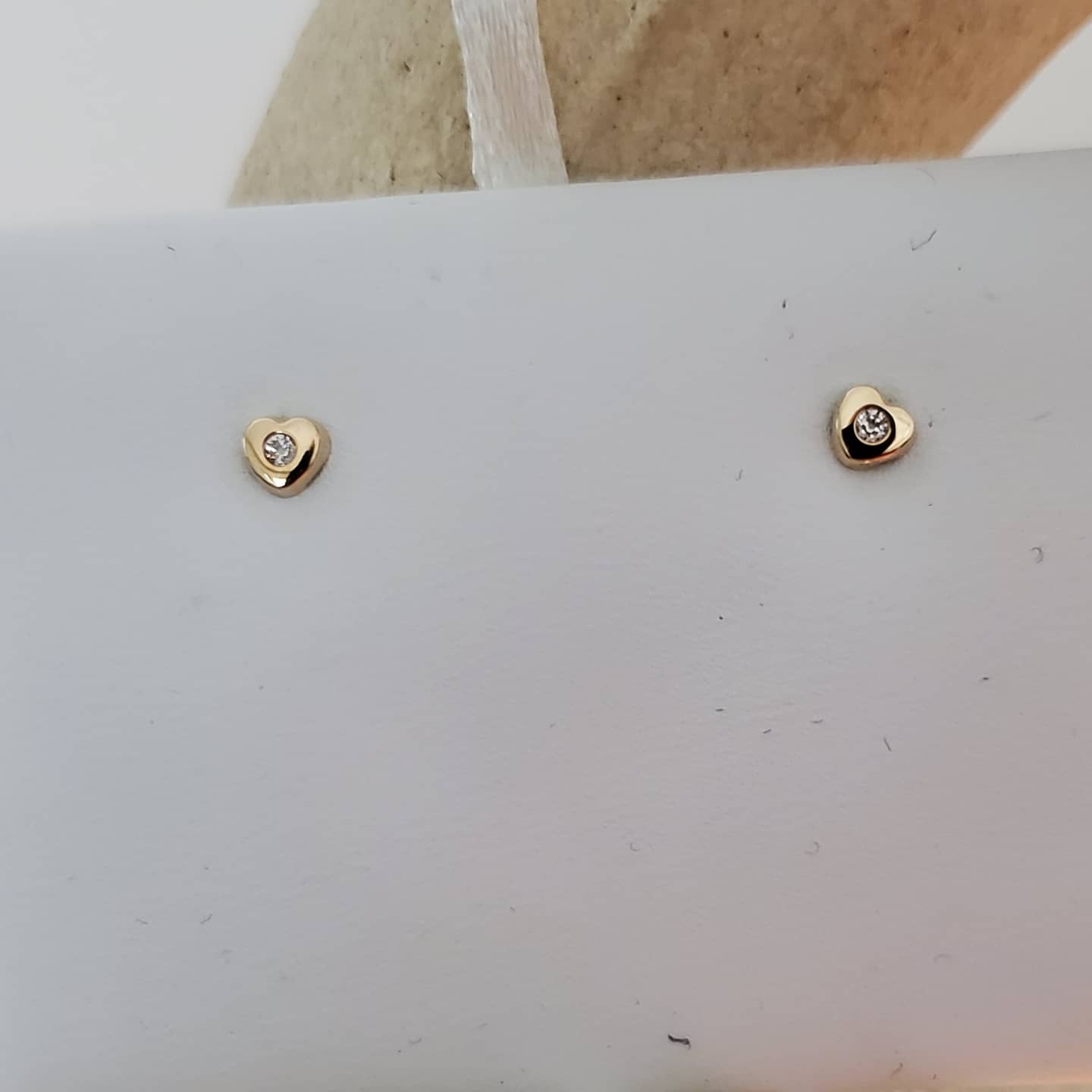 14 KT Polished baby cz heart stud earrings