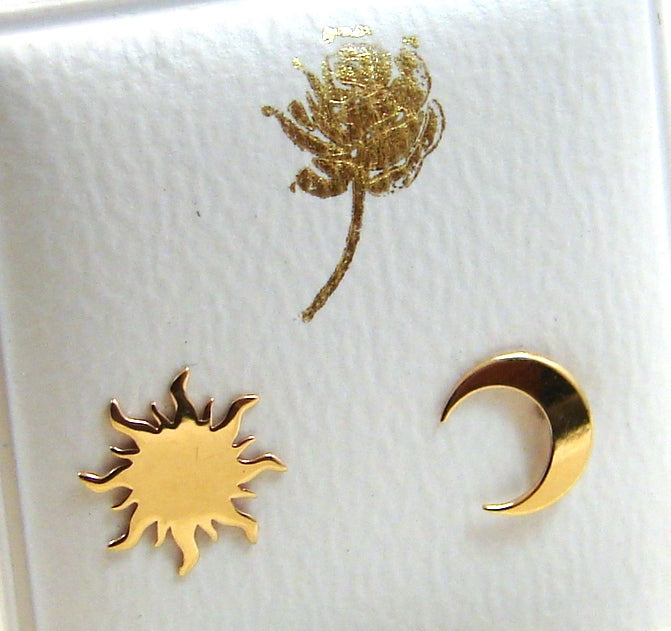 14 KT Moon and Sunburst Screw back earrings
