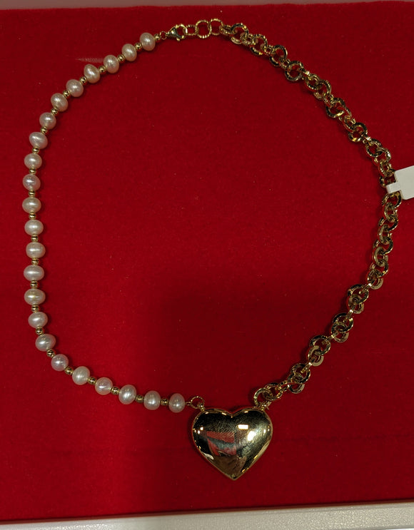 14 KT Half Pearl Barbie Heart Necklace