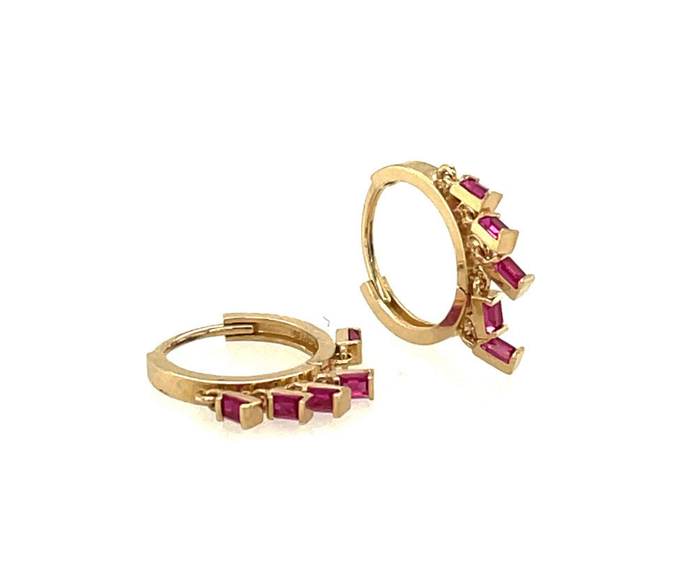 14 KT Mindy Harris Huggie 5 stone dangles