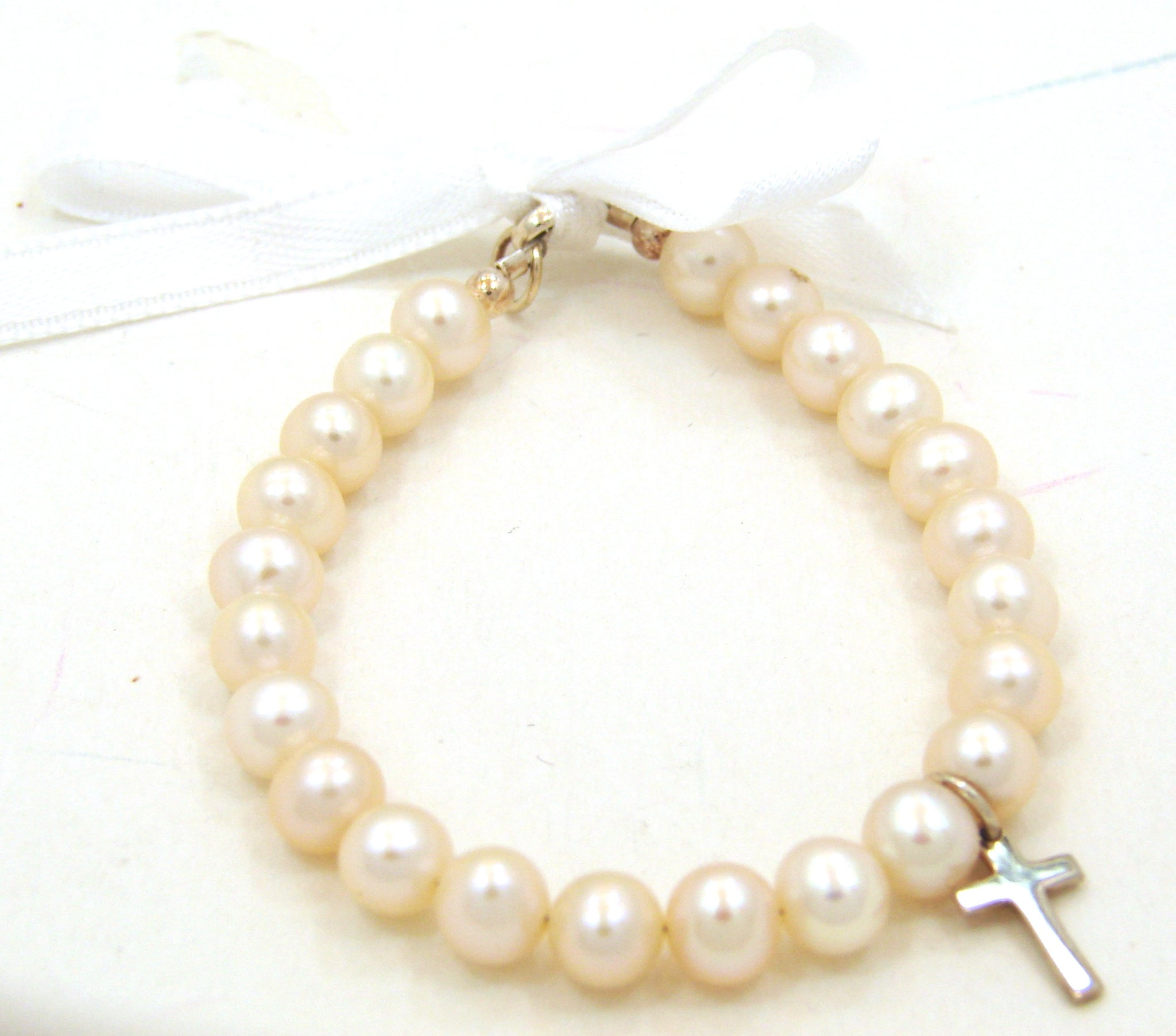 Baby pearl bracelet with cross online